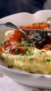 Быстрые котлетки в томатном соусе