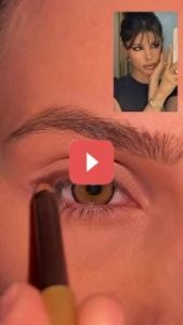 Легкий макияж глаз с акцентом‍