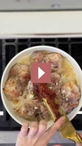 Рецепты: Курица с вялеными томатами в сливках