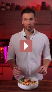 Рецепты: Салат с хурмой и креветками